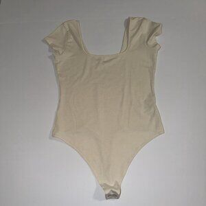 American Eagle Off White Bodysuit Size Medium Thong Short Sleeve Square Neck